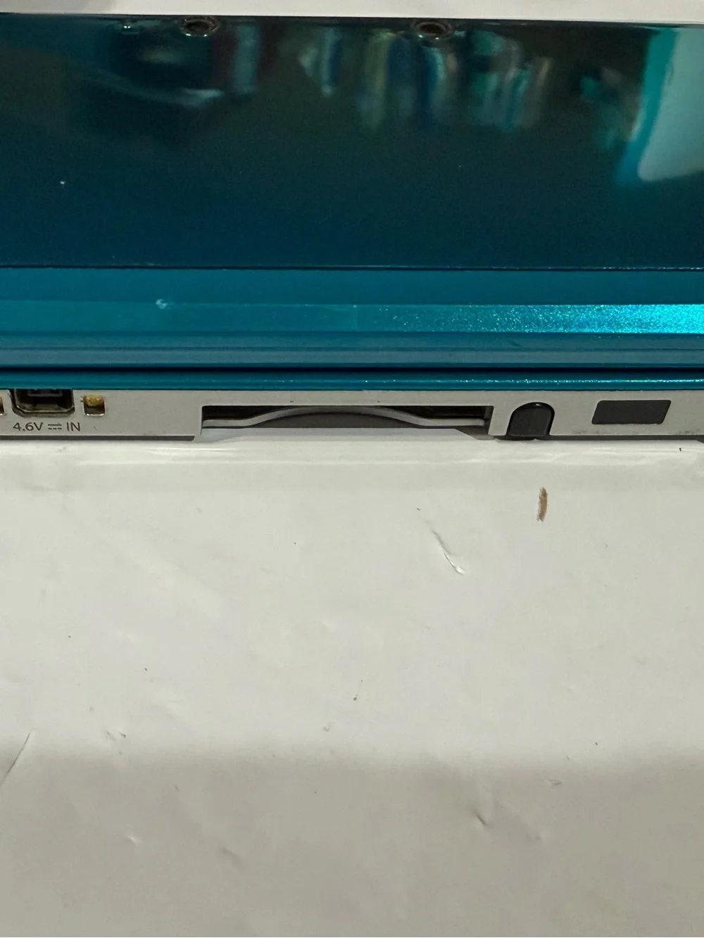 Nintendo 3DS Handheld Console - Teal Blue 128gb